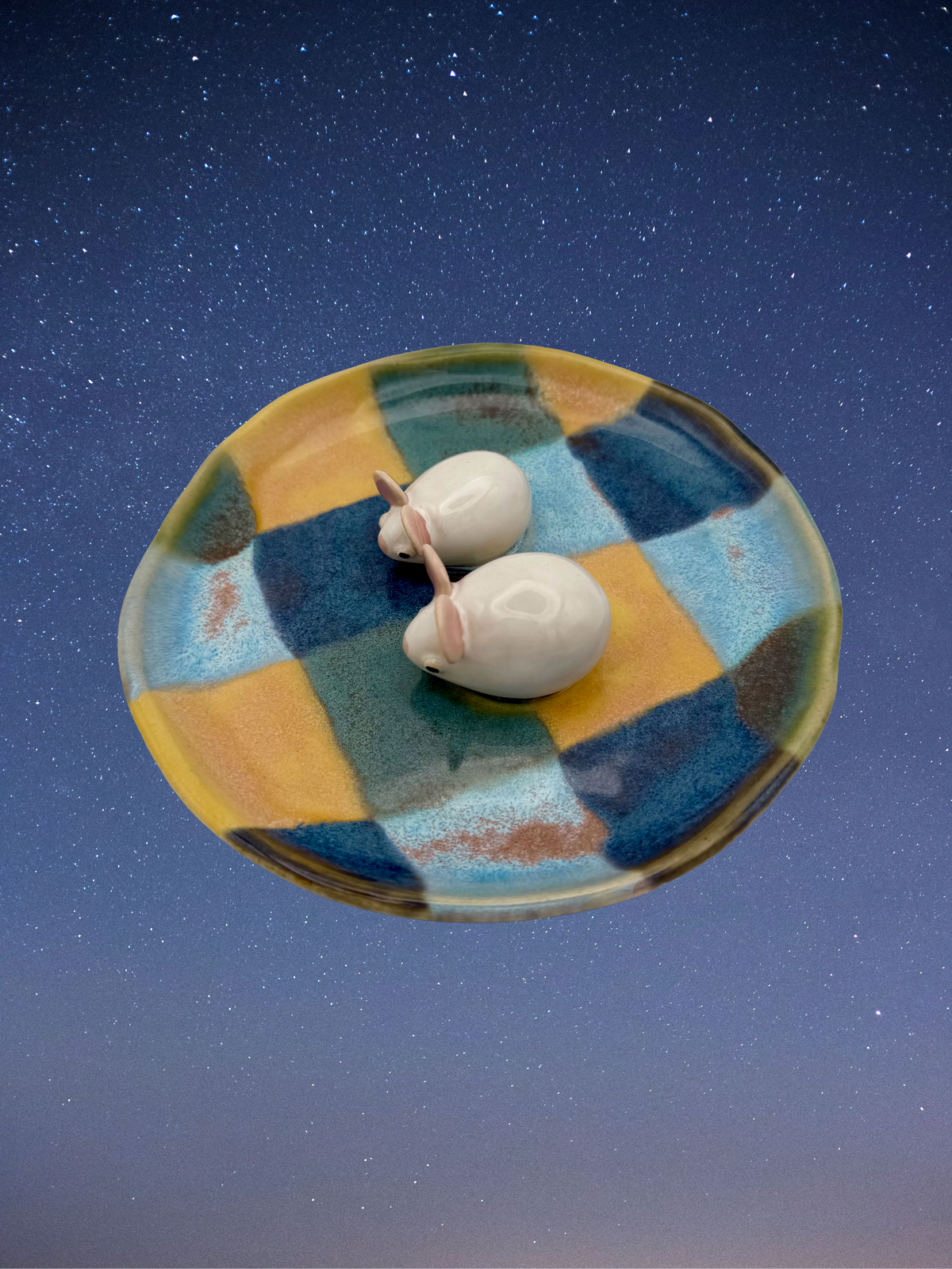 playing checkers trinket plate